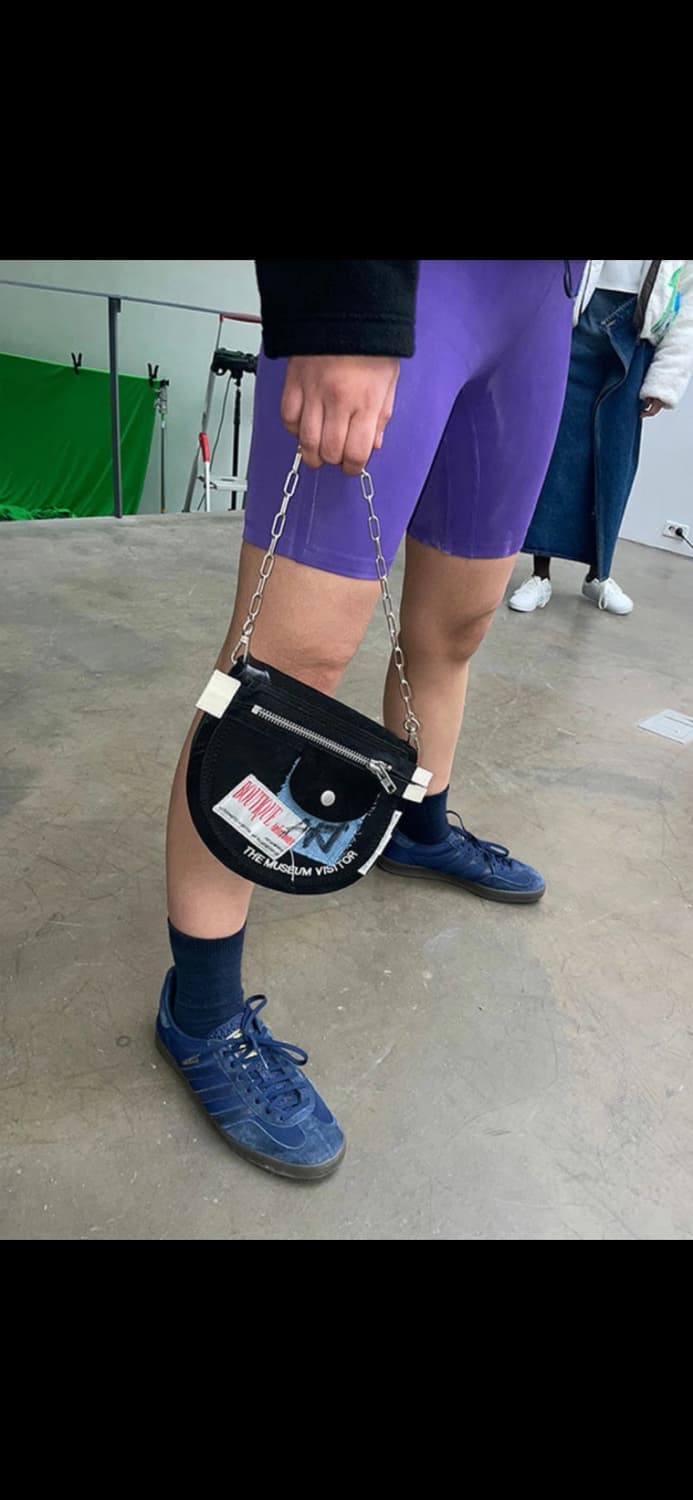 [새상품] 더뮤지엄비지터 파우치 상품이미지4