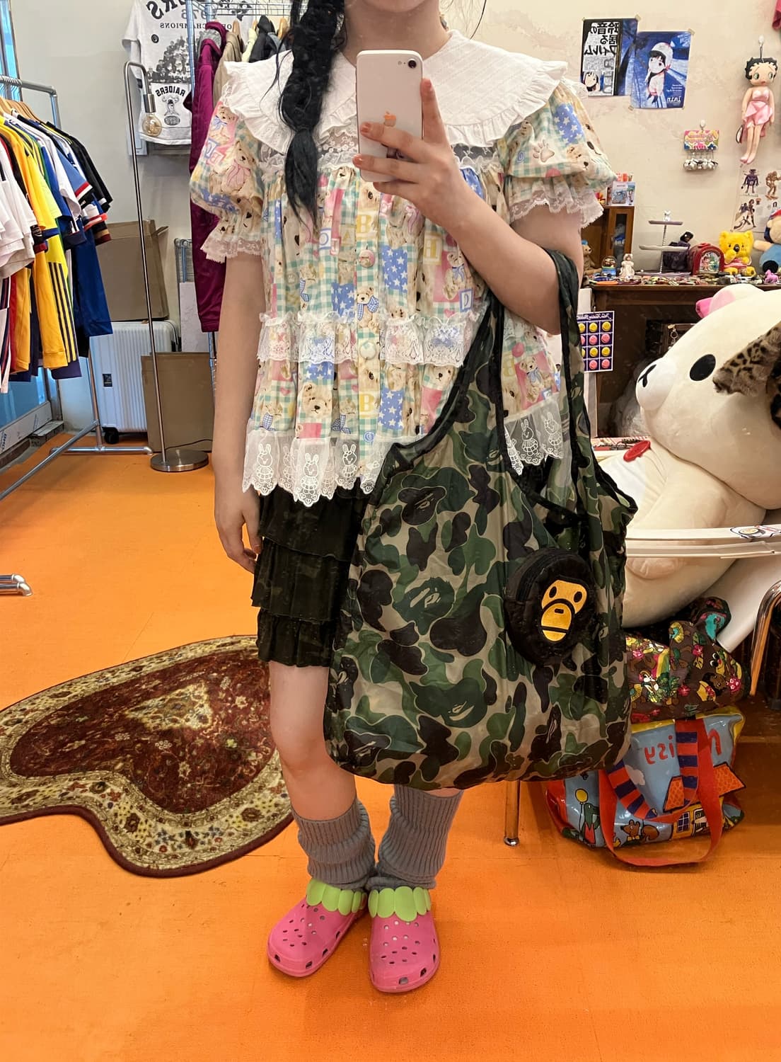 베이프 마일로 카모 숄더백 상품이미지4