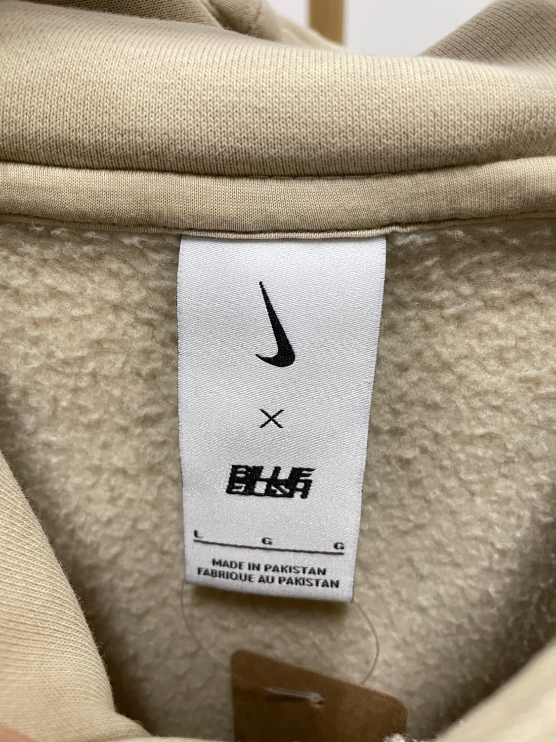 나이키x빌리아일리쉬 상품이미지3