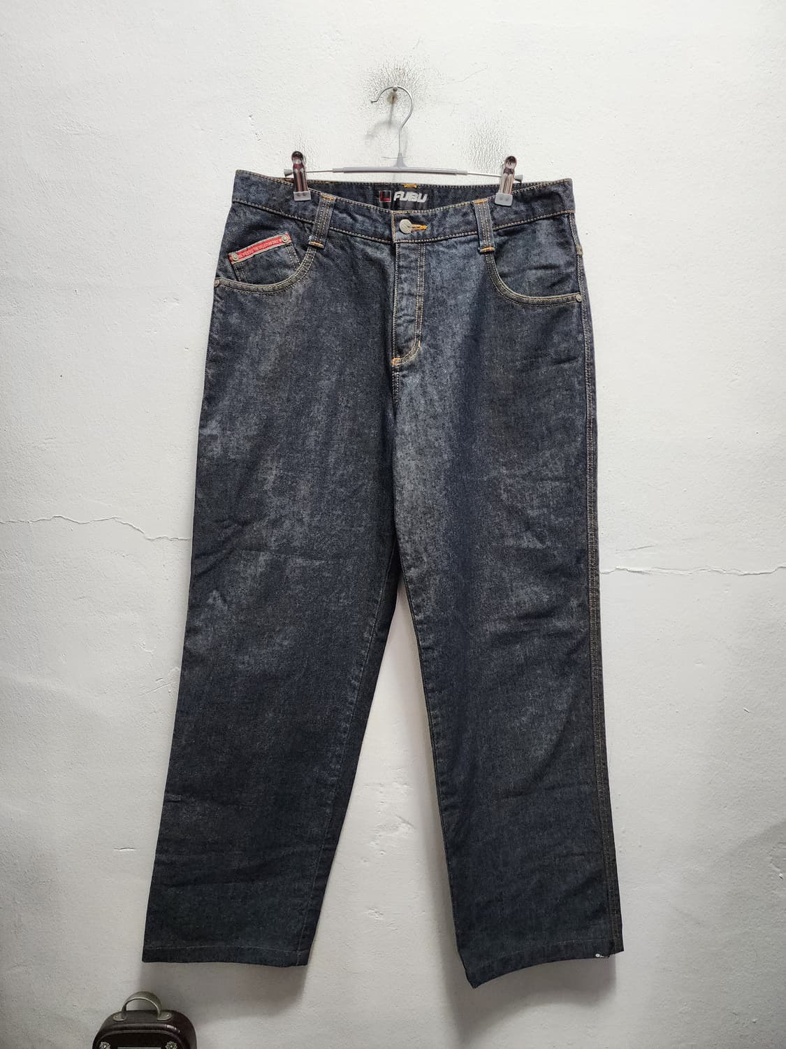 FUBU 푸부 데님 레터링자수 생지 청바지 상품이미지1