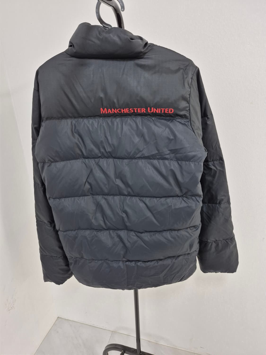 나이키 정품 맨체스터 유나이티드 오리털패딩 90사이즈 실사이즈 95 상품이미지2
