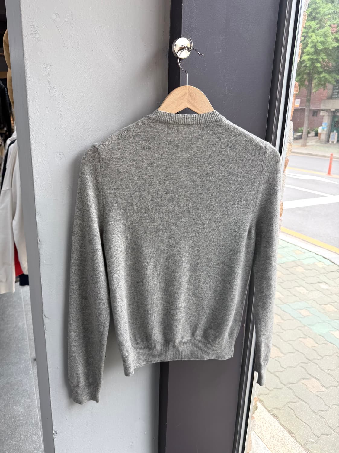 .L/ 꼼데가르송 플레이 블랙하트 그레이 가디건 상품이미지6