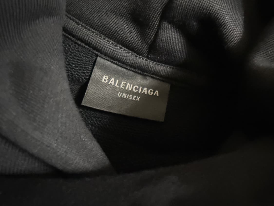 발렌시아가 24fw 비버리힐즈 오버사이즈 후드 상품이미지3