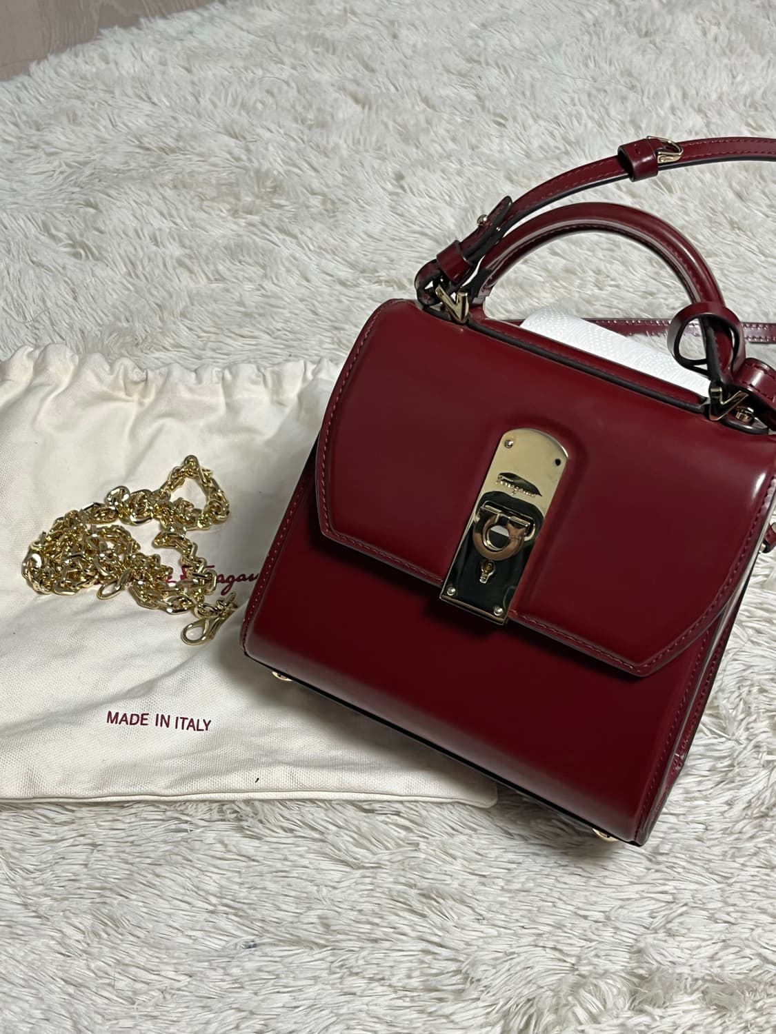 Ferragamo 페라가모 박시즈 스몰백 버건디 상품이미지7