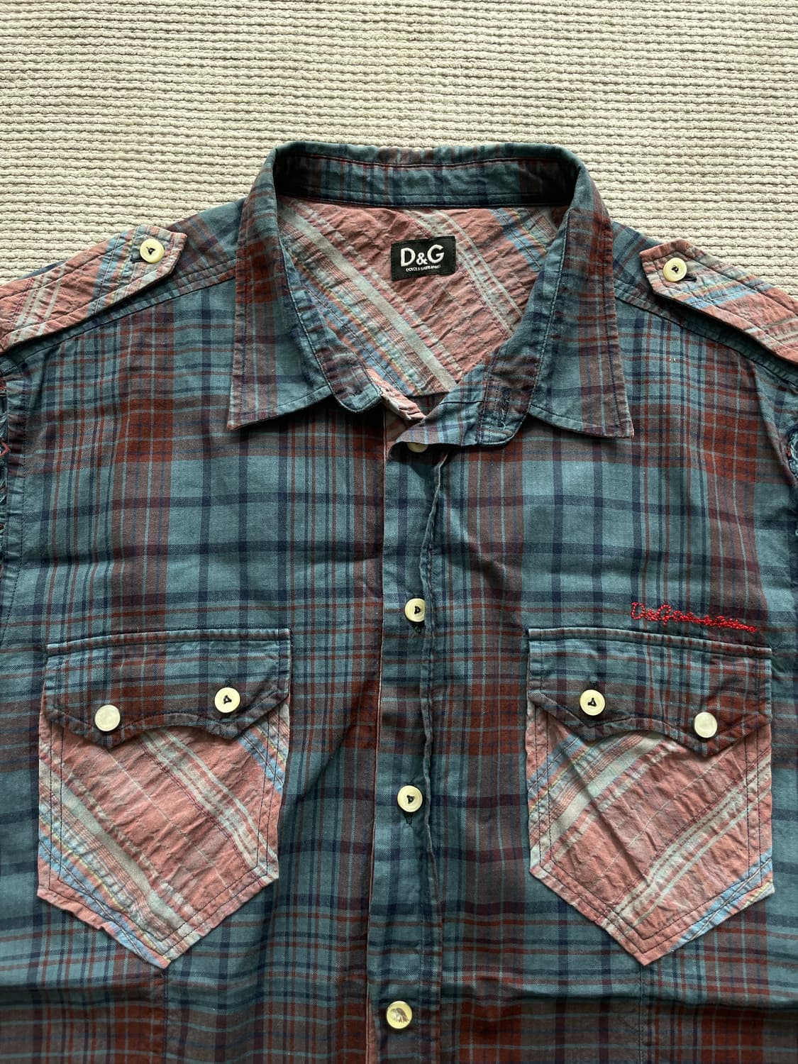 돌체앤가바나 컷오프 슬리브리스 셔츠 상품이미지2