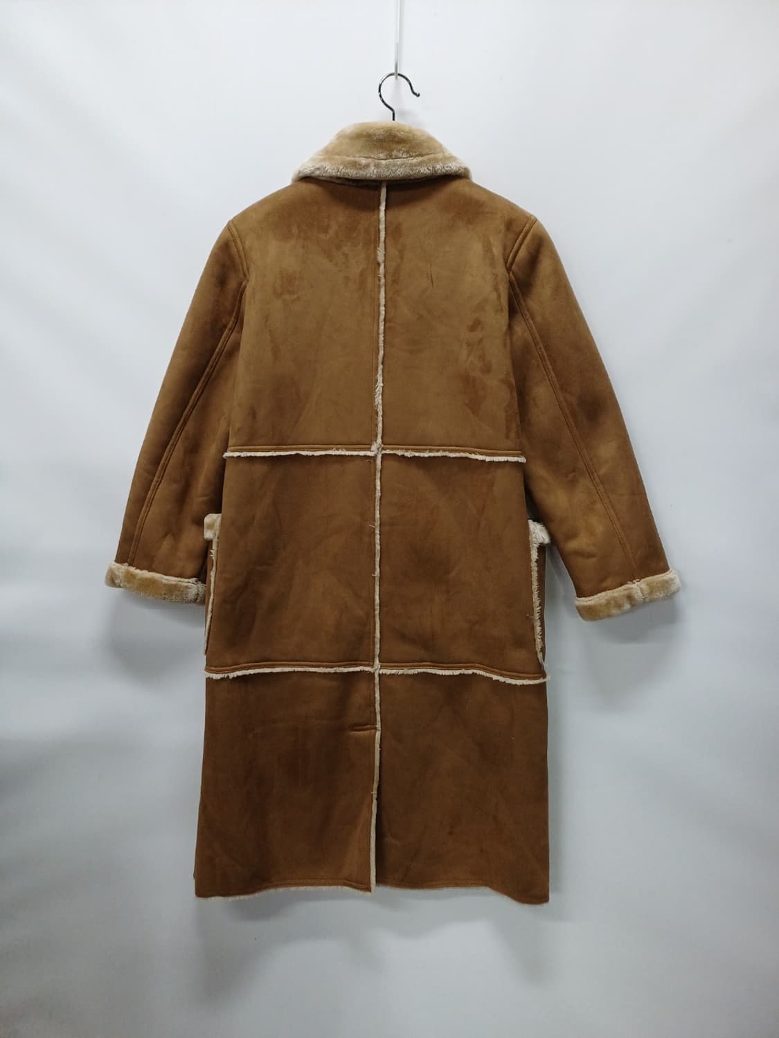 다니엘에스떼(DANIEL HECHTER) 무스탕 롱코트 (66~66반) 상품이미지2