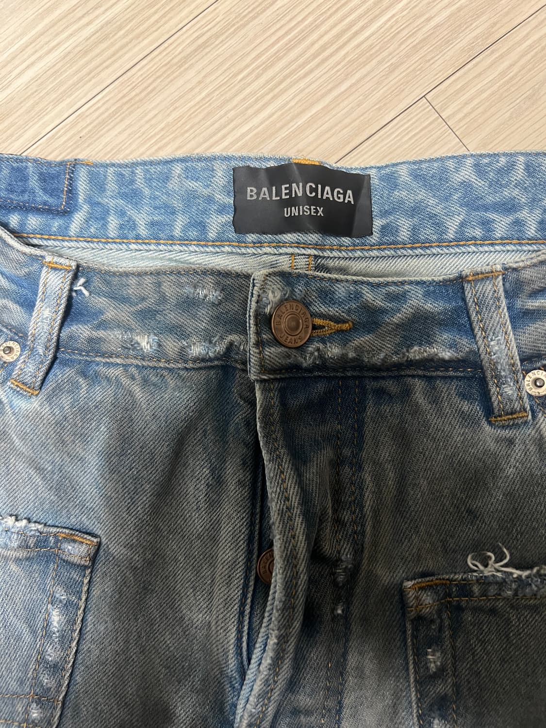 발렌시아가 패치드 포켓 배기진 블루 상품이미지10