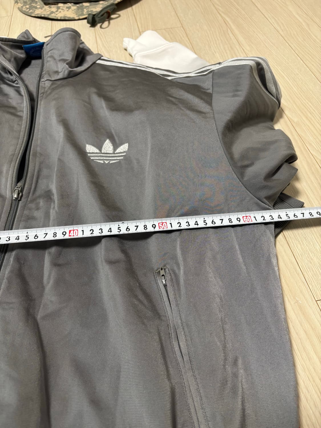 아디다스 우주매물 파이어버드 실버 그레이 트랙탑 져지 상품이미지3