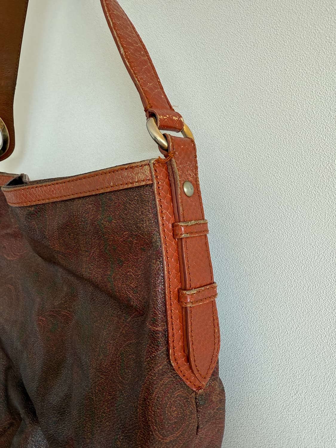 에트로(ETRO) 레더 숄더백(ITALY) 상품이미지4