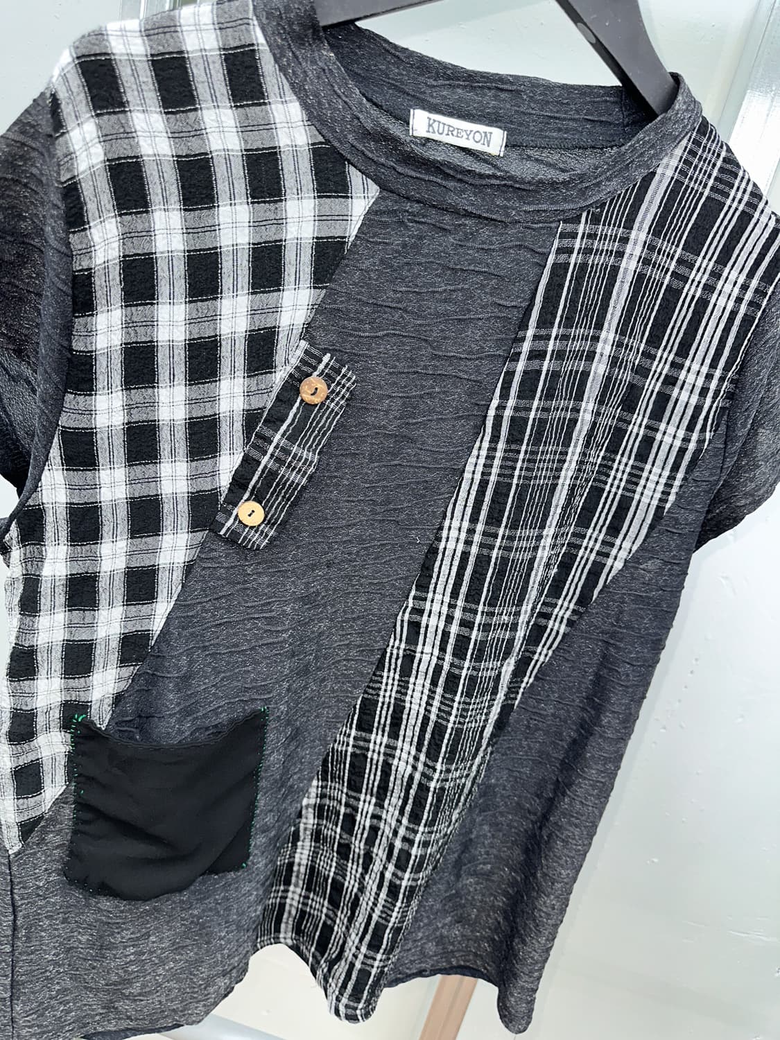 check pannel mix one pocket top 상품이미지2