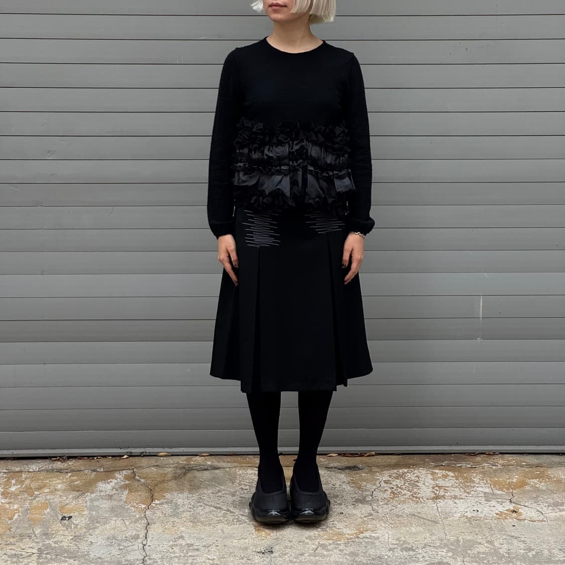 Stitch Pleated Black Skirt 상품이미지6