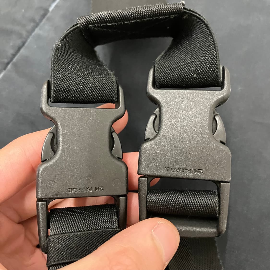 슈프림 스톤아일랜드 슬링백 상품이미지4