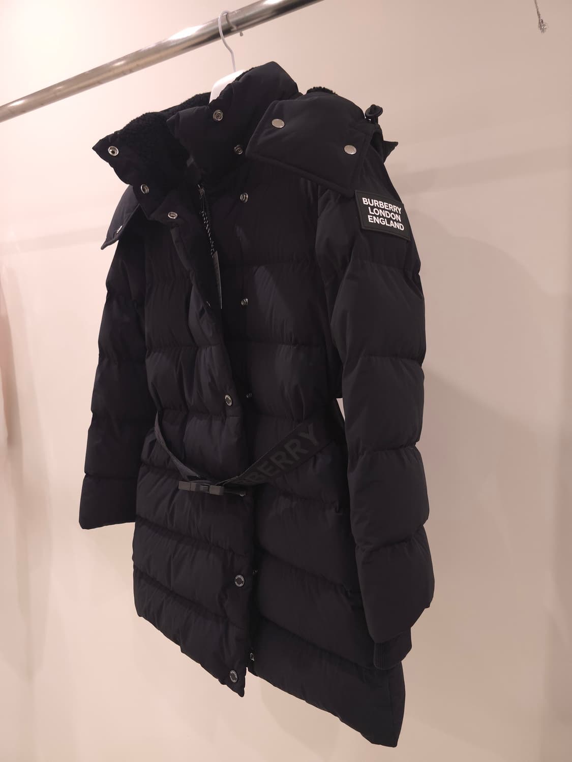 [정품/중고] 버버리 패딩 상품이미지2
