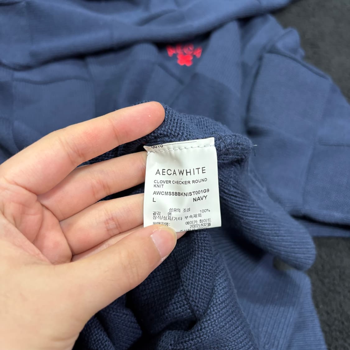 L 에이카화이트 AECA 다크네이비 체커보드 니트 상품이미지5