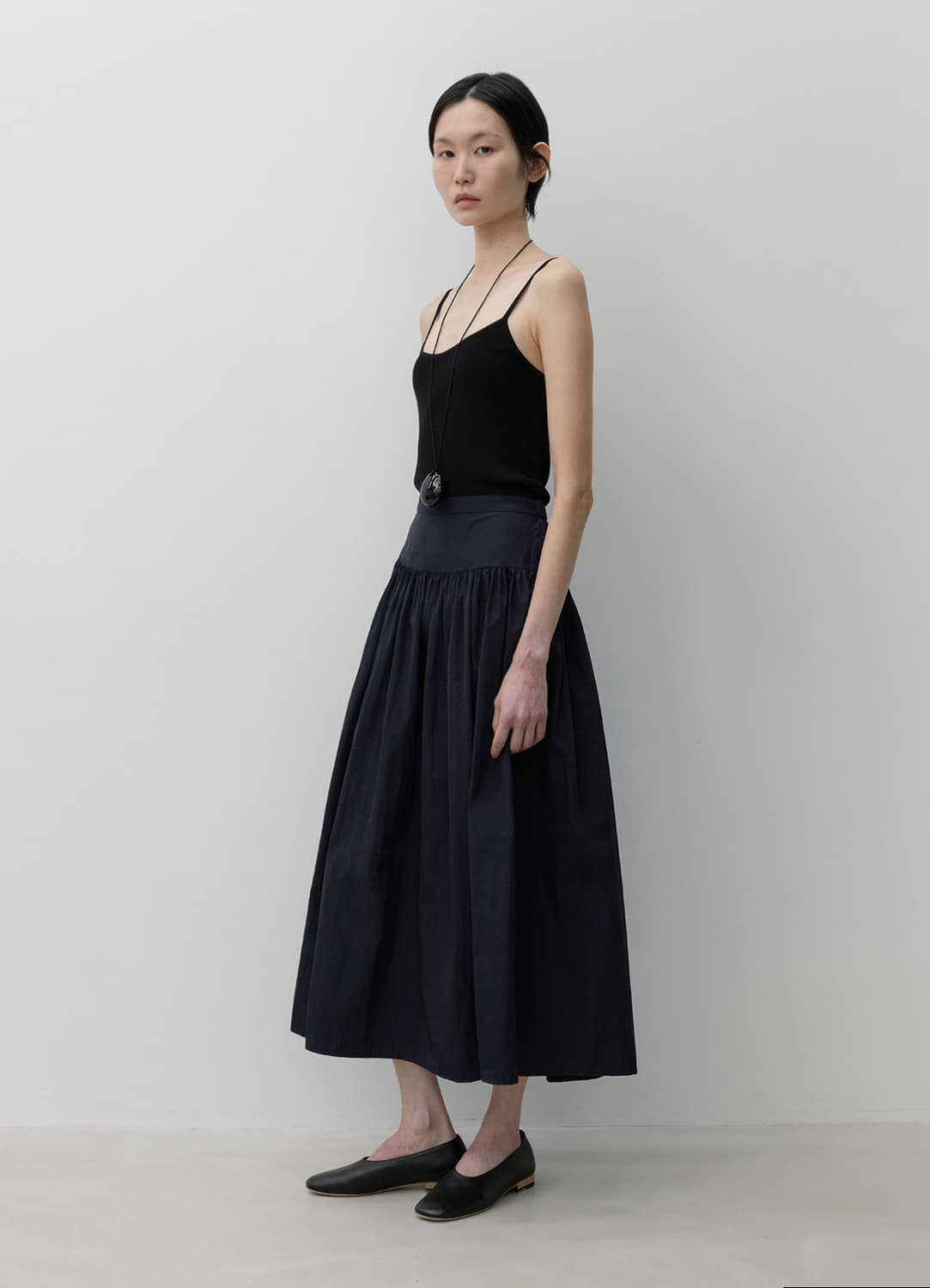 LFM Shirred Tiered Skirt (Navy) 구해요 상품이미지2