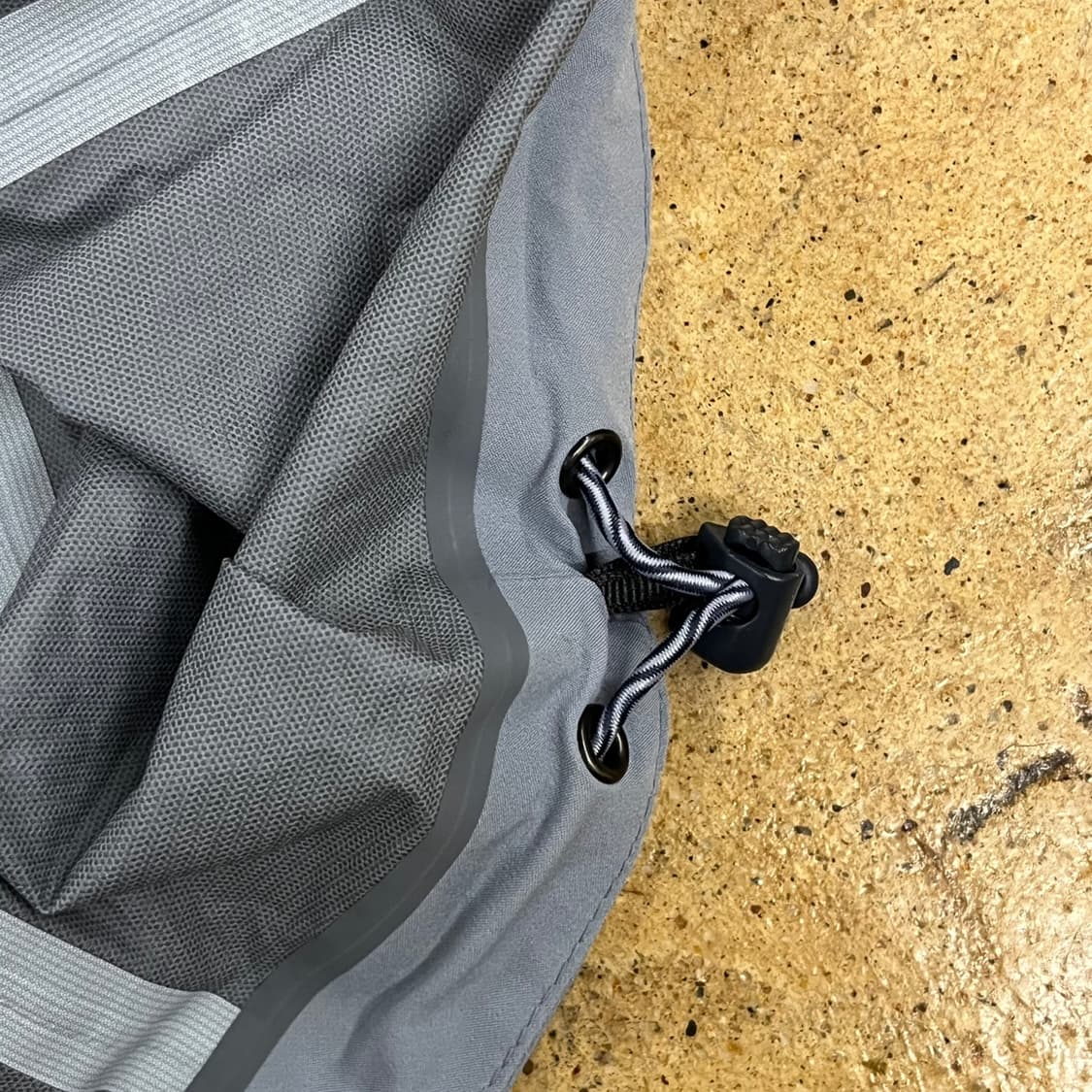 [정품/L] 마운틴하드웨어 바람막이 회색 b19 상품이미지8