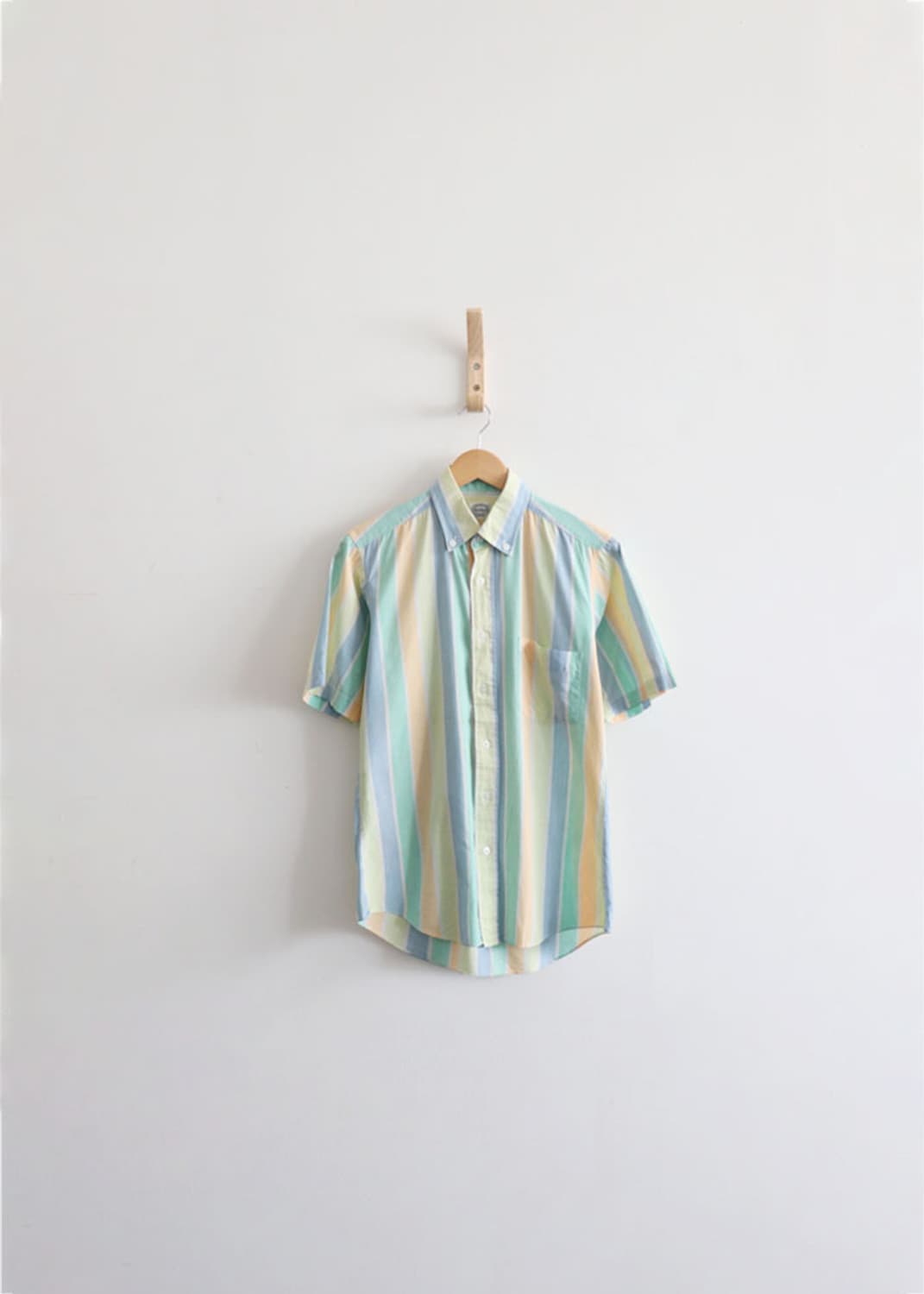 Three Pigeon multi stripe shirt 상품이미지1
