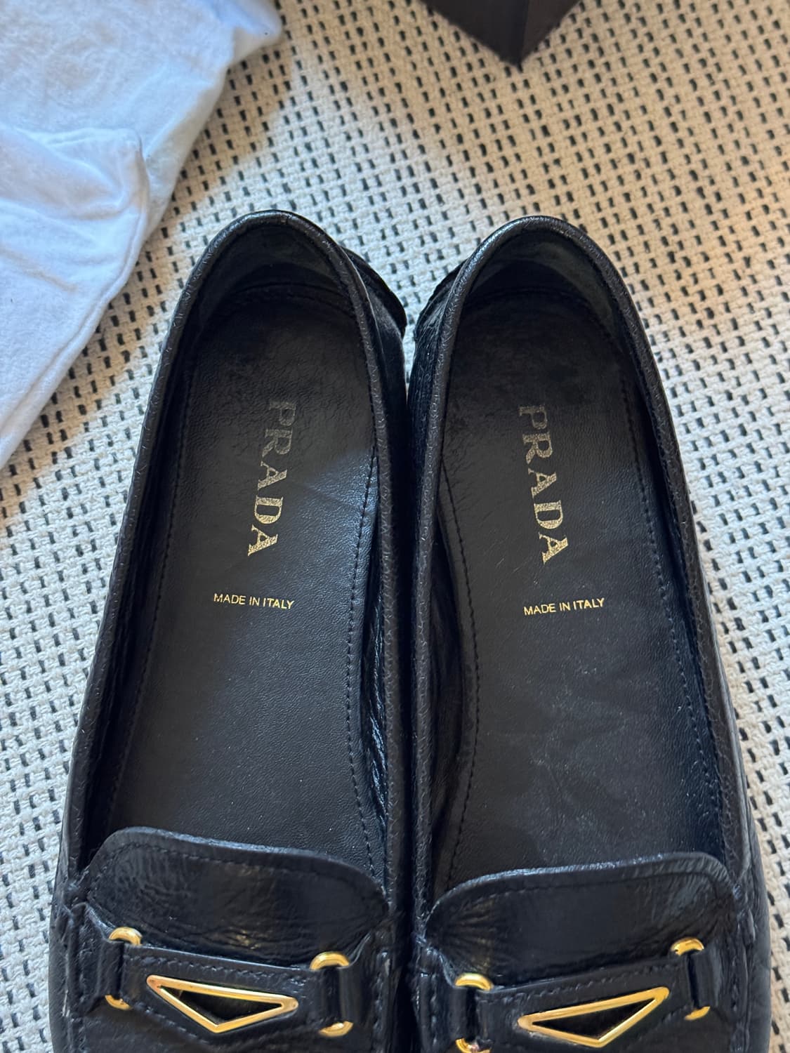 프라다 플랫 로퍼 상품이미지2