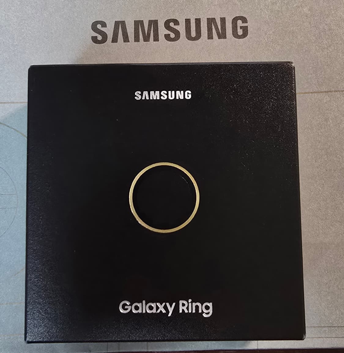 [7호] 갤럭시 링 티타늄 골드 (미개봉 새상품) 상품이미지1