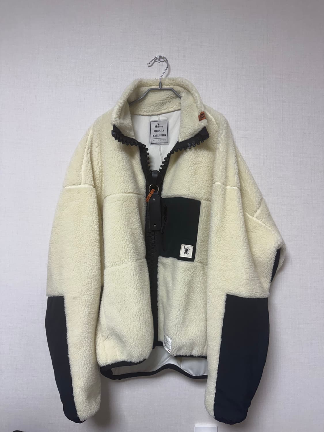 미하라 야스히로 후리스 상품이미지1