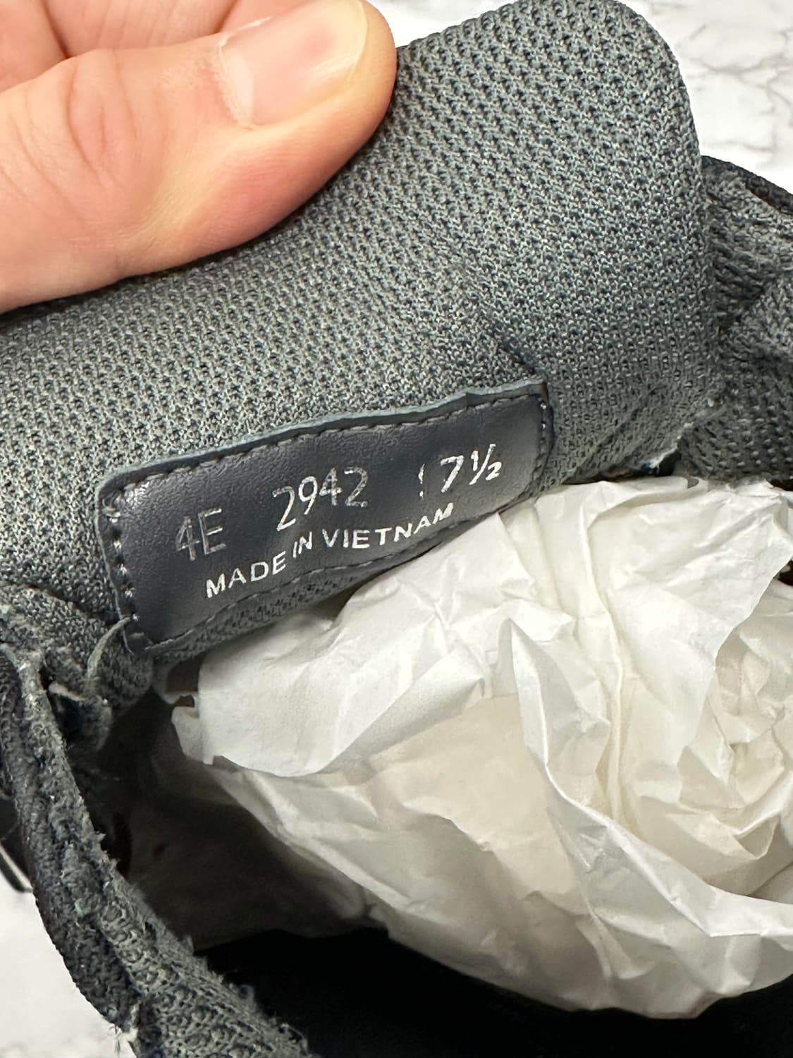 (7.5) 프라다 레터링 스니커즈 블랙/네이비 상품이미지8