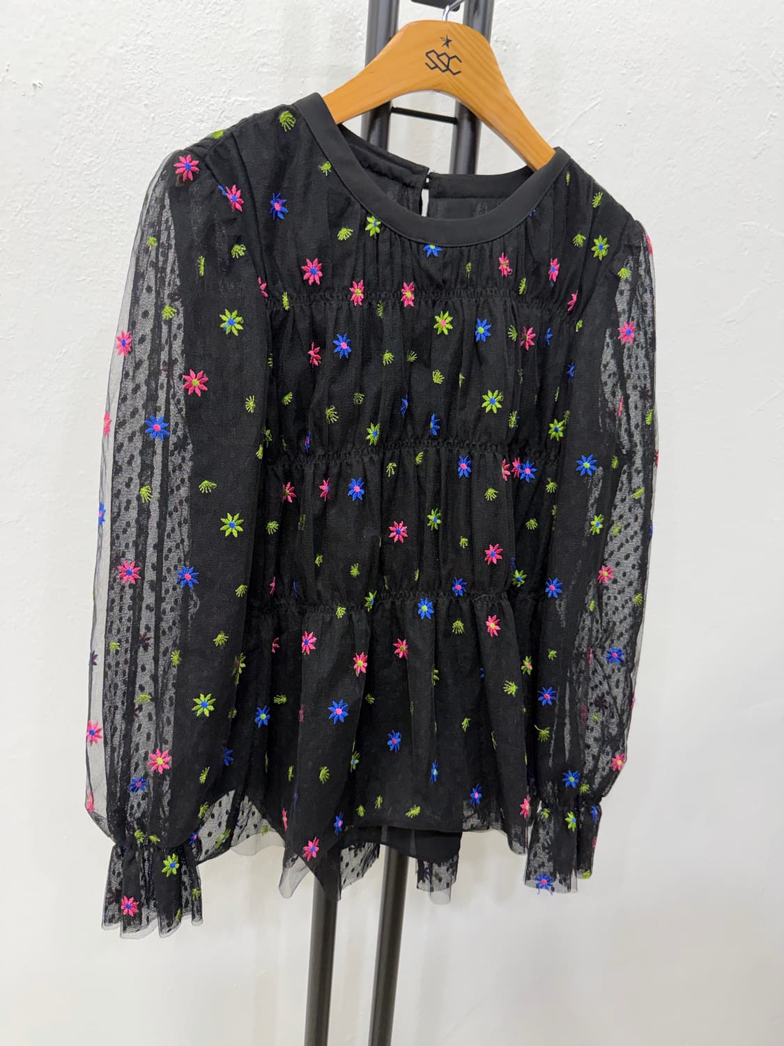 정품) O2ND 오즈세컨 한섬 20ss 꽃 자수 시스루 블라우스 76 상품이미지2