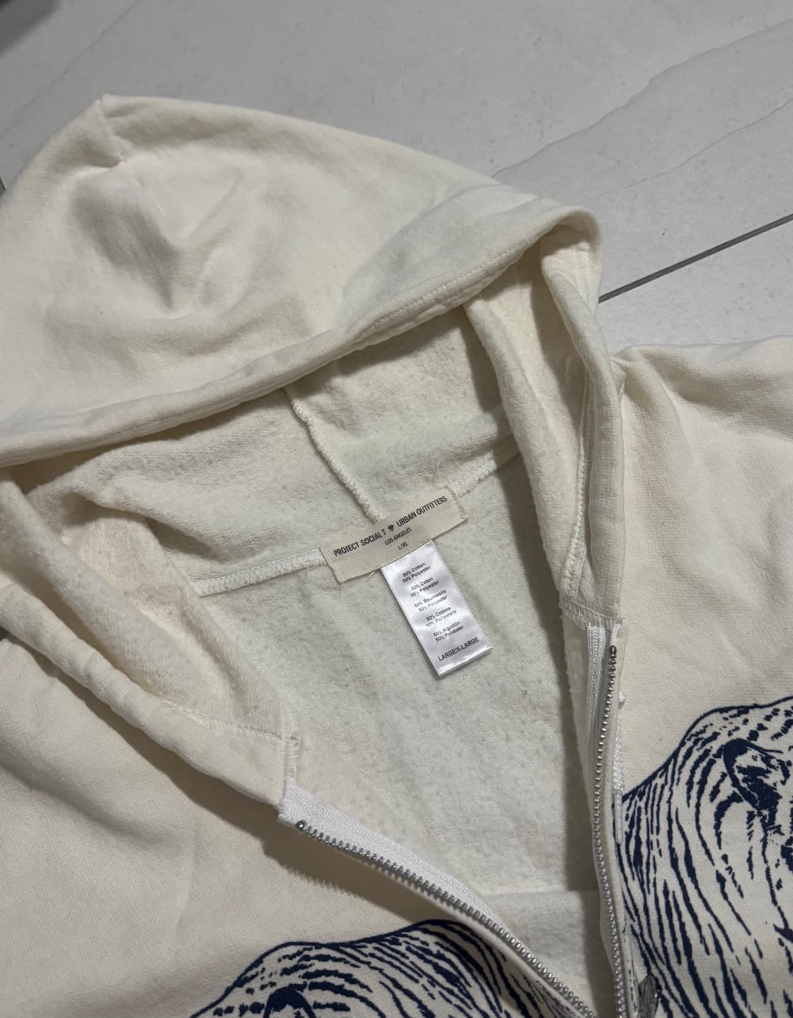 Urban outfitters 프로젝트 소셜 집업 후디 상품이미지5