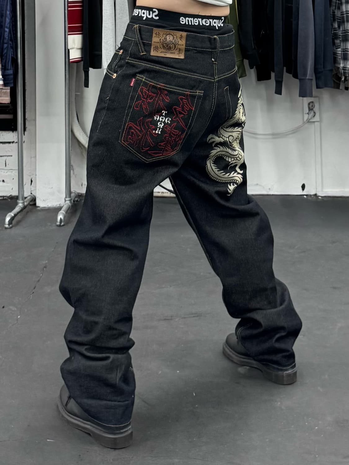도그타운 오리엔탈 드래곤 데님팬츠 상품이미지2