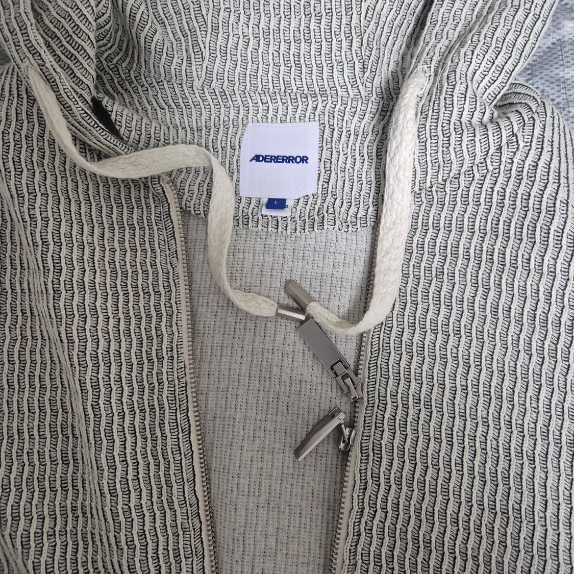 아더에러 후드집업 상품이미지7