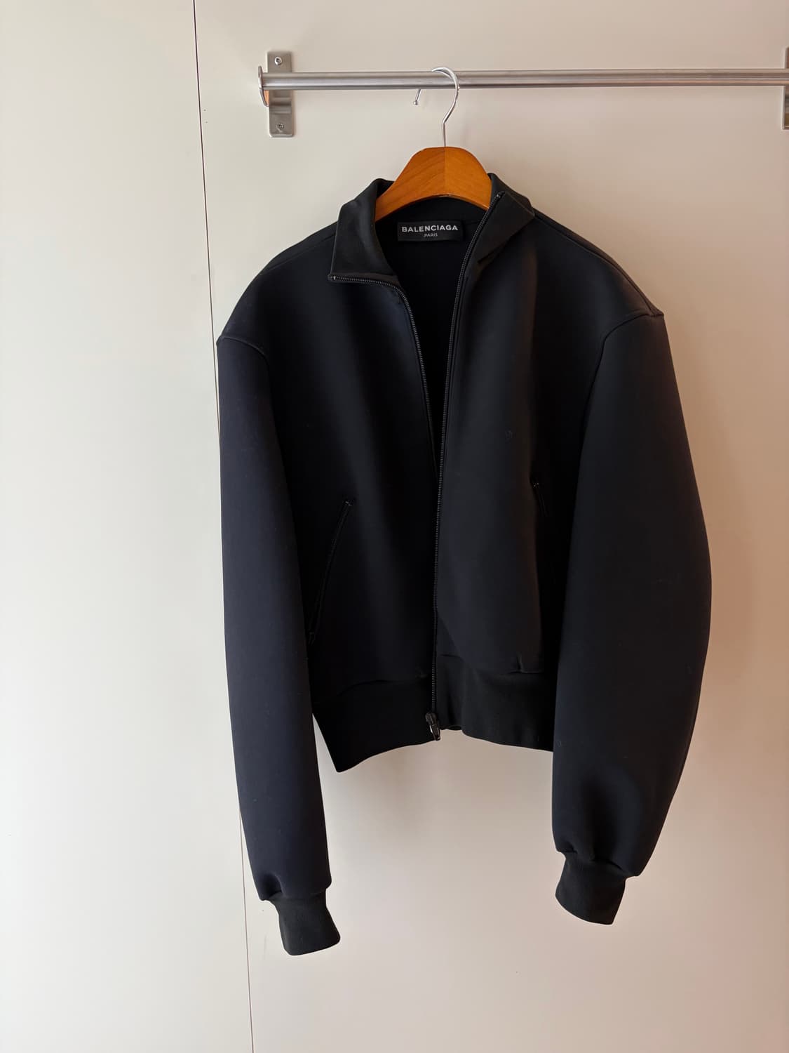 발렌시아가 봄버 네오프렌 자켓 상품이미지1