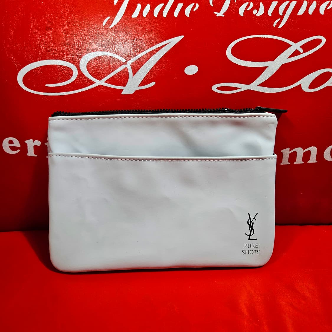 입생로랑(YSL) 뷰티 파우치 클러치 21 x 14 size 상품이미지1