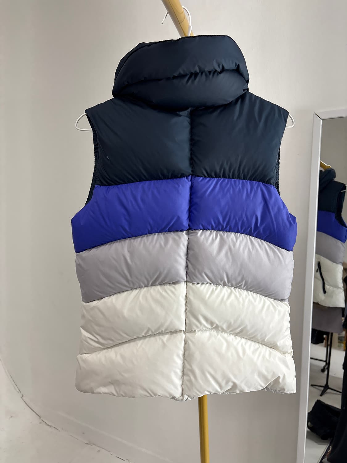 나이키패딩 상품이미지3