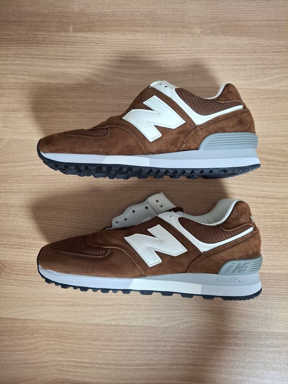 265) 뉴발란스 576 메이드 인 UK 몽스 로브 코코넛 밀크 상품이미지3