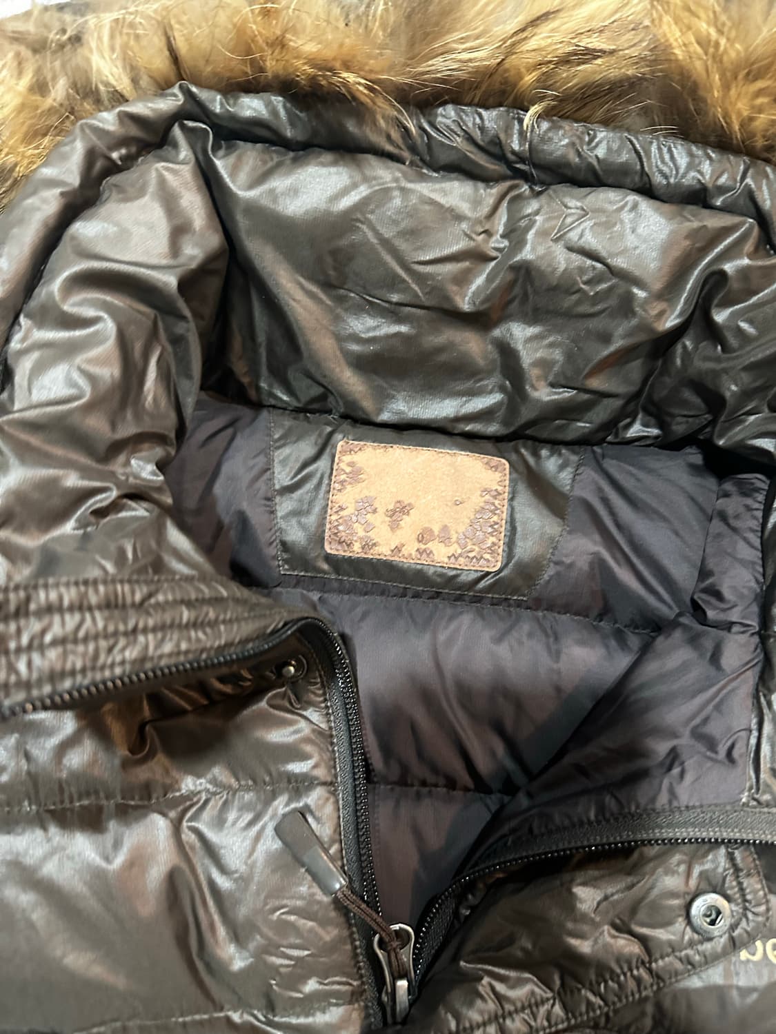 몽벨 라쿤퍼 경량 롱패딩 브라운 상품이미지3