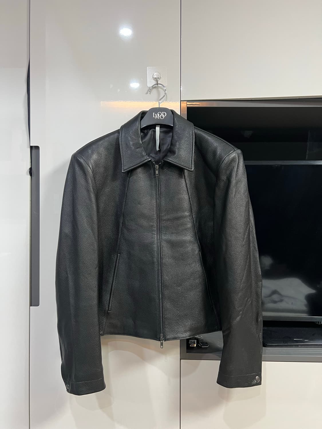 노이어 고트 슈렁큰 레더 자켓_블랙 50 상품이미지1