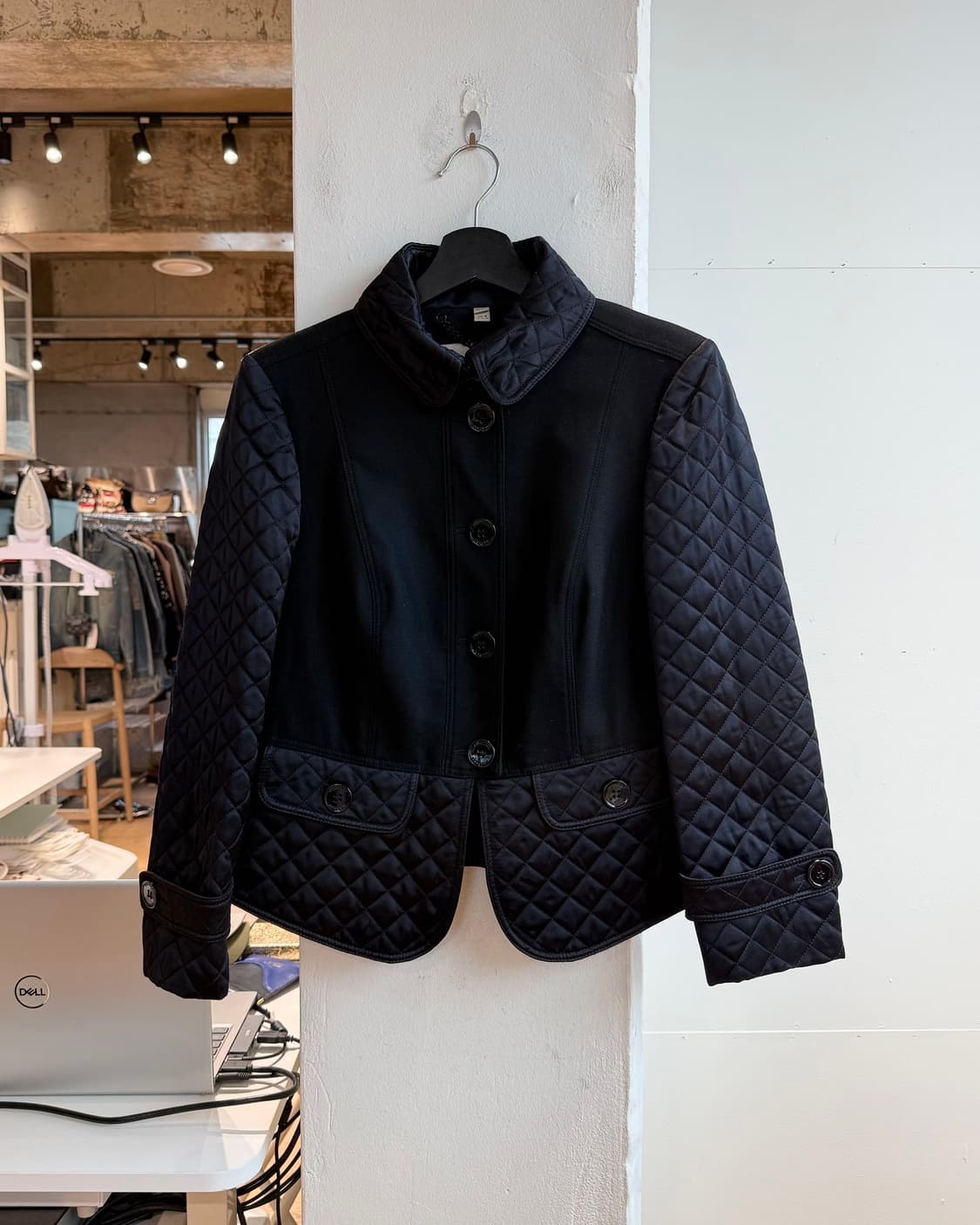 버버리 블랙 포켓 퀼팅 자켓  상품이미지2