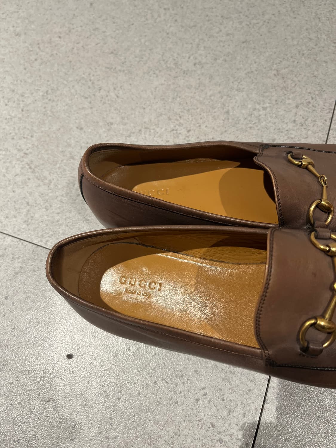 Gucci Horsebit Loafers 상품이미지5