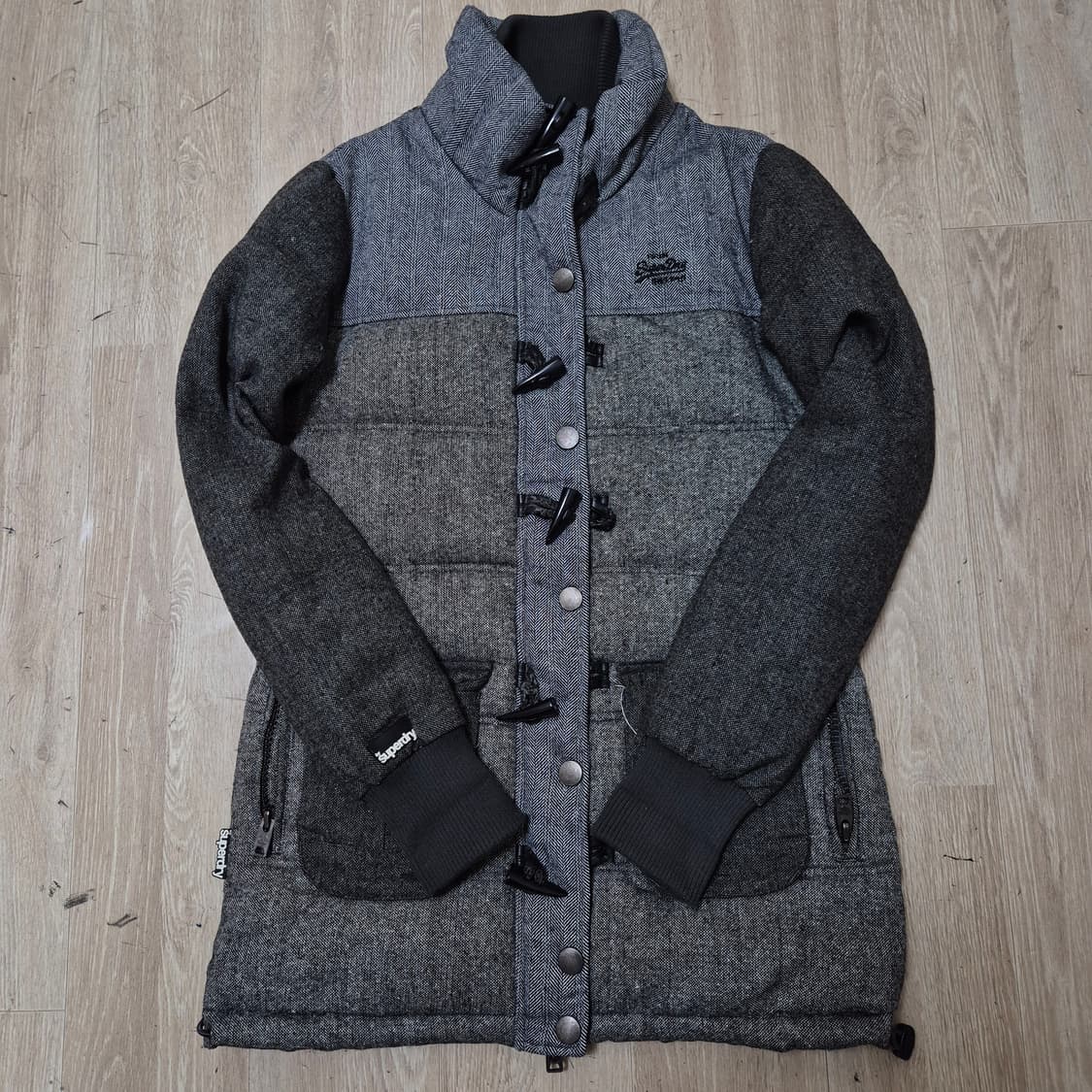 슈퍼드라이 프리미엄 블랙라벨 헤링본 울 떡볶이 롱패딩 점퍼 M(95) 상품이미지1