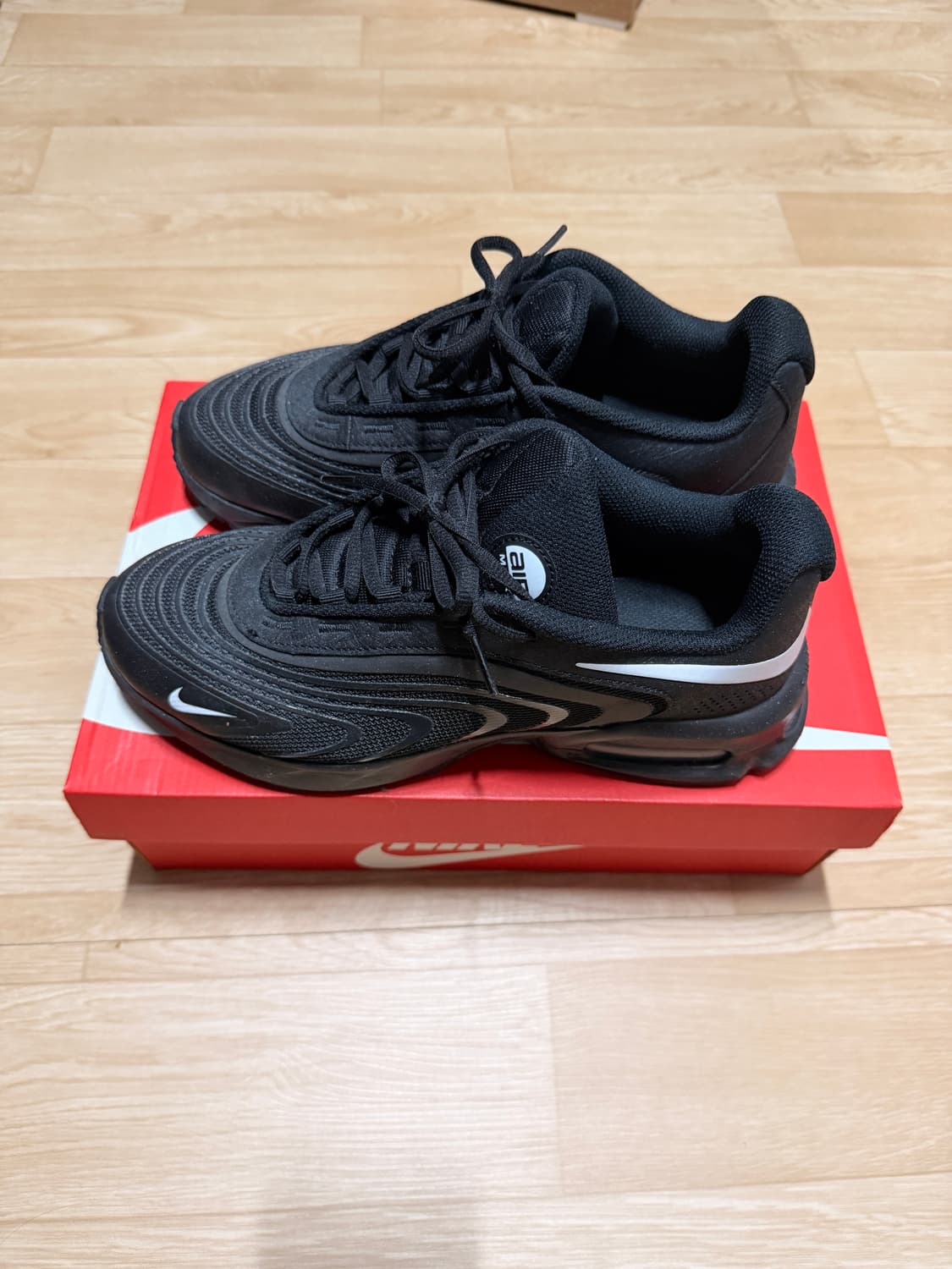 Nike 에어맥스 파이어 상품이미지2