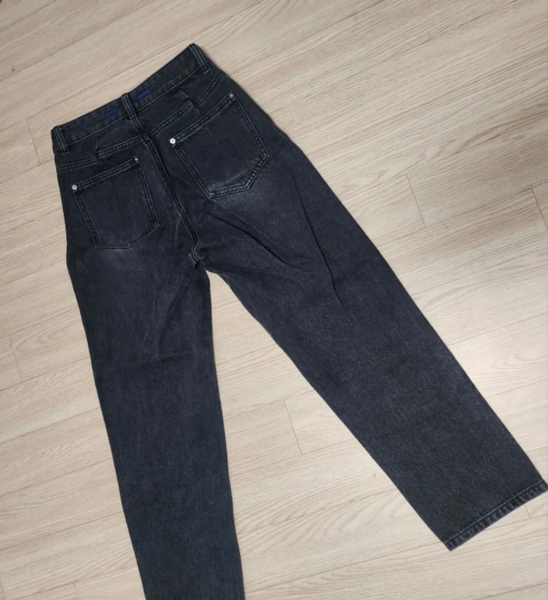 구호 플러스 시그니처 슬림핏 데님(블랙) 상품이미지2