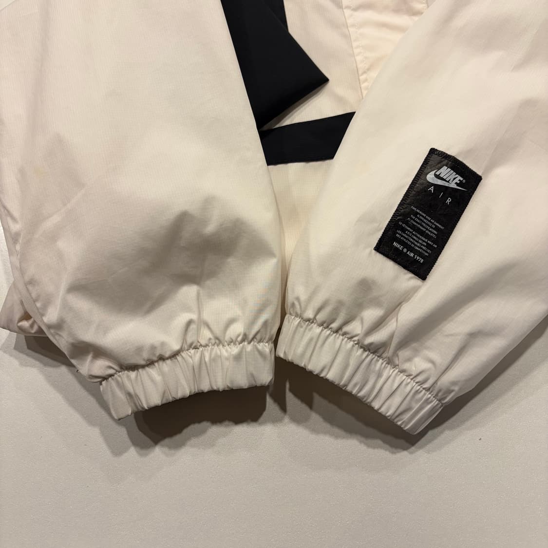 [M] 나이키 에어 블랙/화이트 아노락 후드 바람막이 C647 상품이미지6