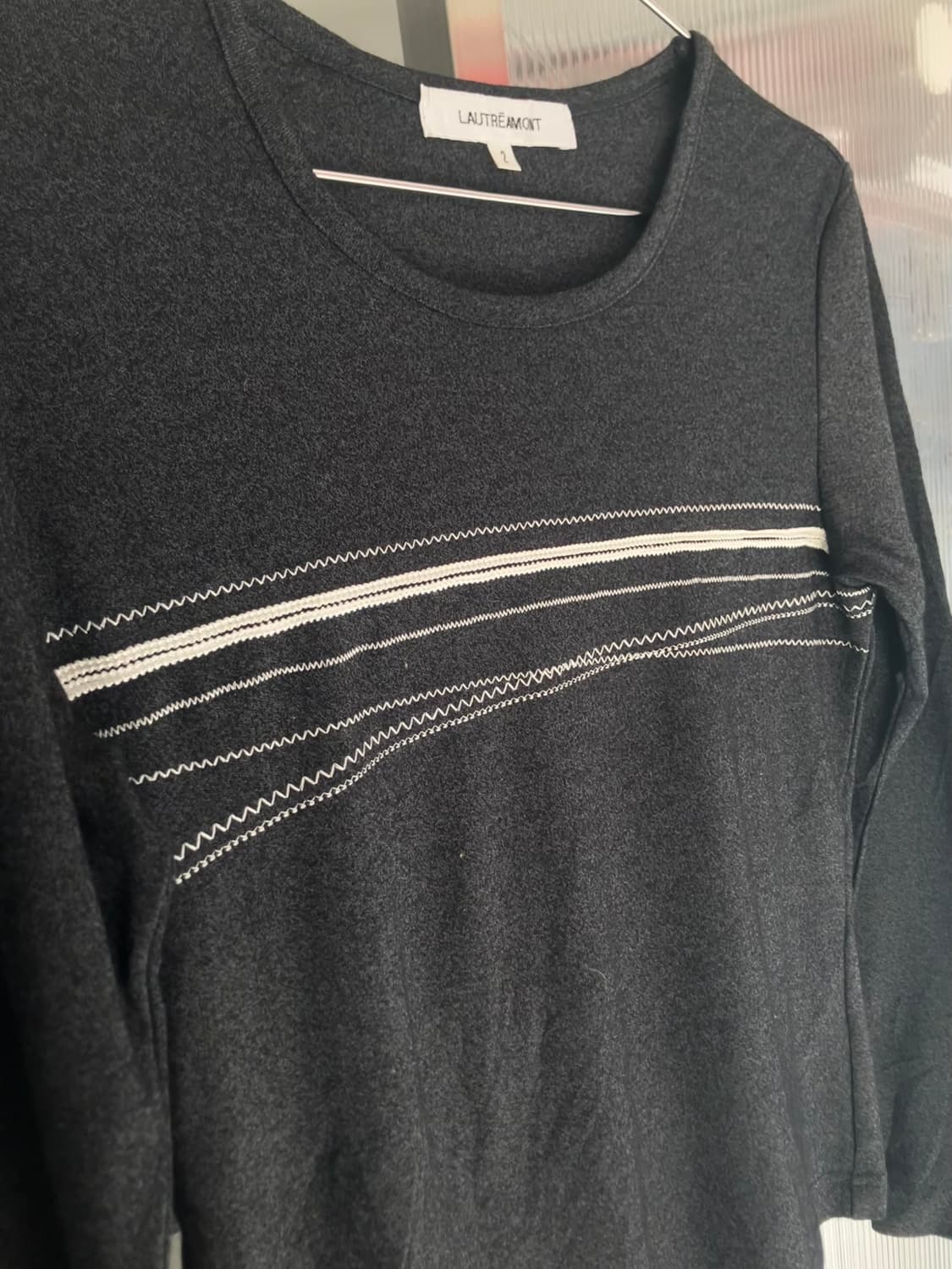 스티치 디테일 롱슬리브 상품이미지2