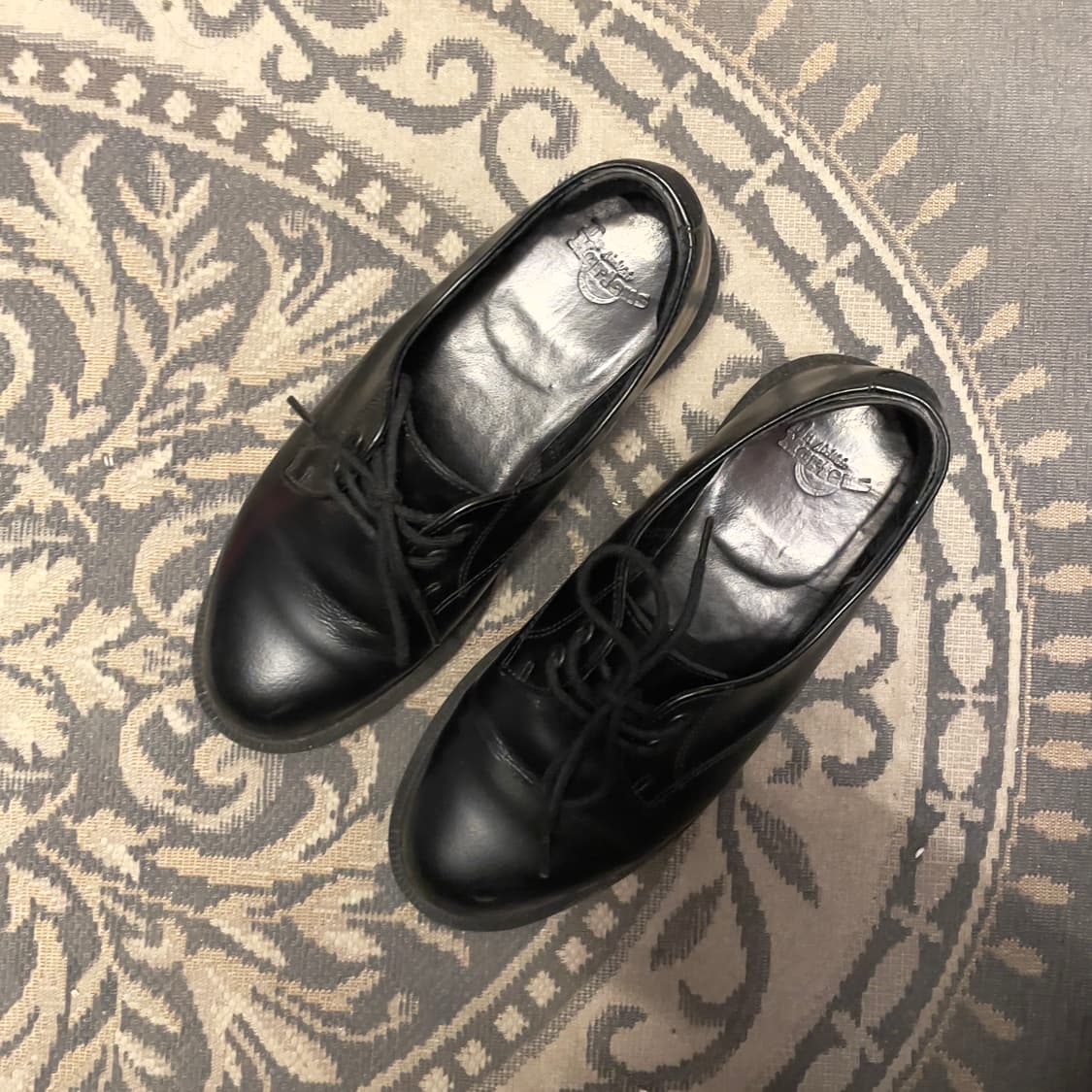 닥터마틴 (우먼) Brook 블랙 구두 상품이미지2