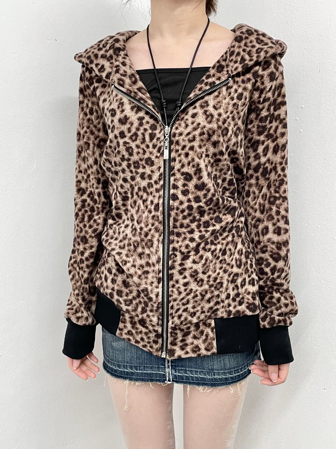 갸루 레오파드 귀돌이 집업 상품이미지3