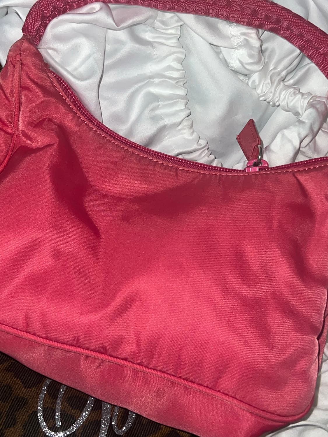 프라다 핑크 테수토 호보백 상품이미지2