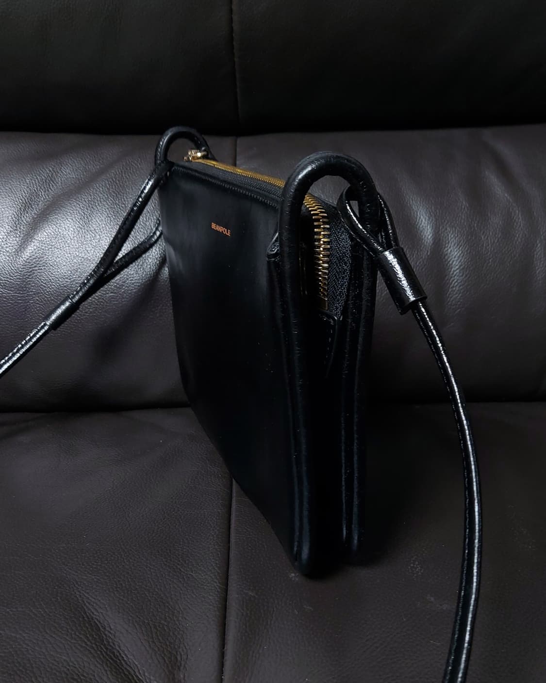 빈폴ACC  어웨이 트리오 크로스백

 상품이미지3