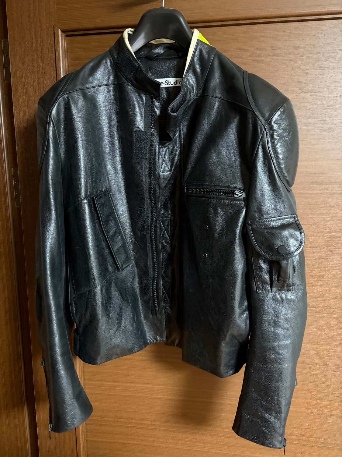 아크네스튜디오 레오니스 레더 바이커 자켓 상품이미지3