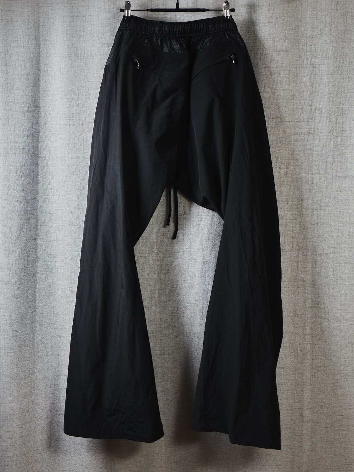 Julius ss23 와이드 플레어 팬츠 상품이미지3