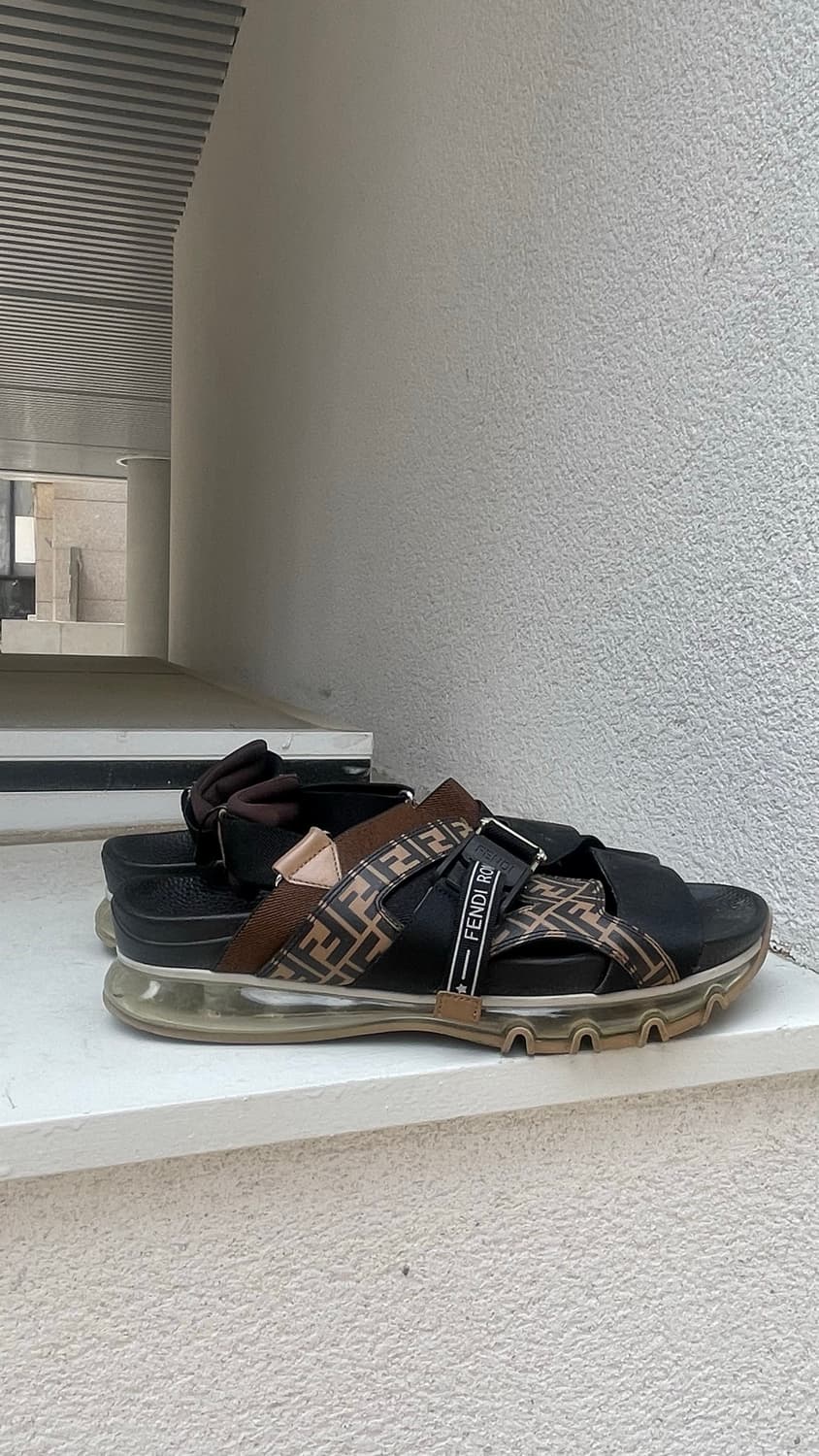 [Fendi] FF Logo Jacquard Straps Air-Sole 상품이미지3