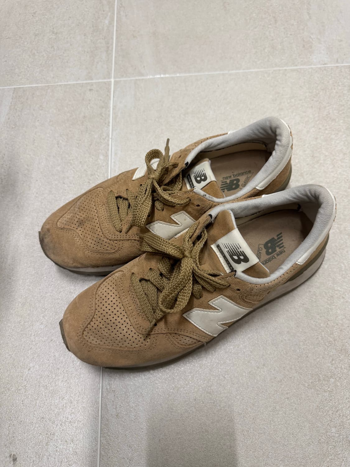 뉴발란스 990v1 상품이미지3